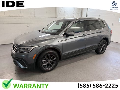 Certified 2022 Volkswagen Tiguan SE w/ Panoramic Sunroof Package image 1