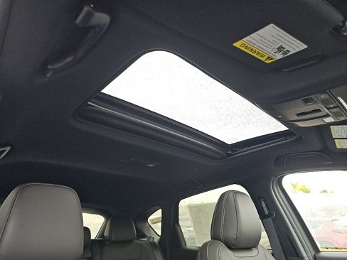 New 2025 MAZDA CX-5 Signature image 7
