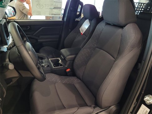 New 2025 Toyota Tacoma 4x4 Double Cab image 18