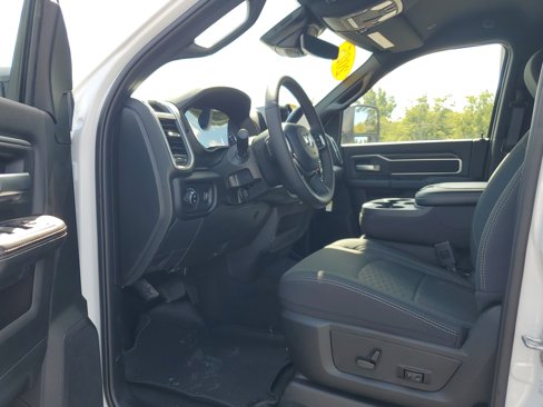 Used 2025 RAM 2500 Big Horn image 8