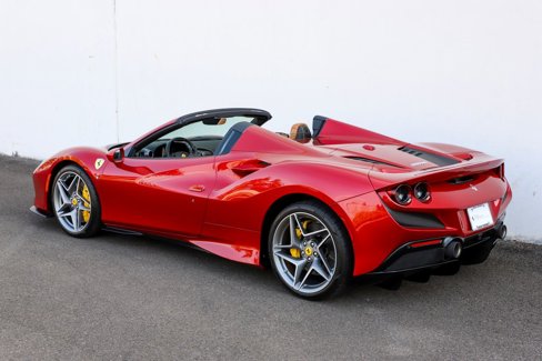 Certified 2021 Ferrari F8 Tributo image 18