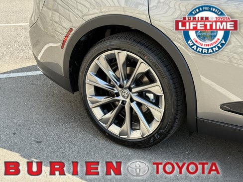 New 2026 Toyota Crown Limited w/ Advanced Technology Package image 35