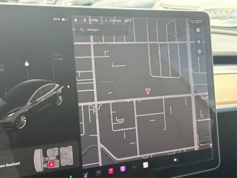 Used 2019 Tesla Model 3 Long Range image 40