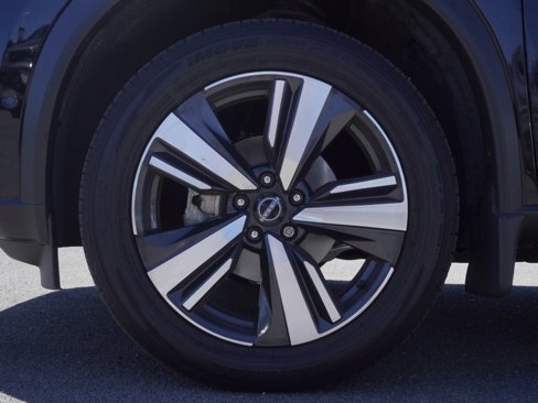 Used 2023 Nissan Rogue SL w/ SL Premium Package image 11