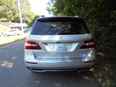 Used 2013 Mercedes-Benz ML 350 2WD image 4