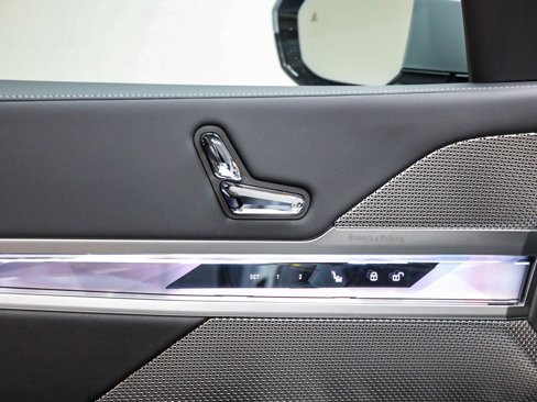 New 2026 BMW i7 eDrive50 image 22