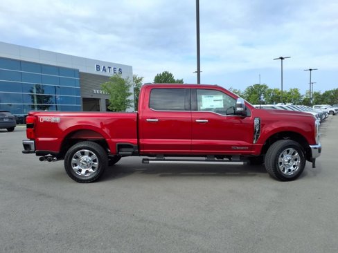 New 2025 Ford F250 Lariat image 2