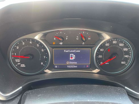 Used 2020 Chevrolet Equinox Premier image 9