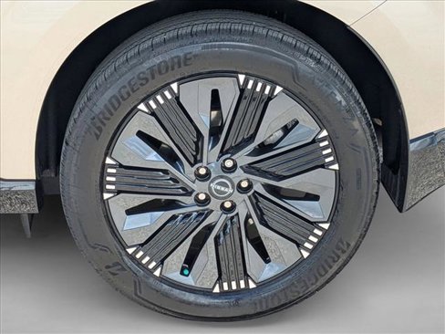 Used 2025 Nissan Murano Platinum w/ Cargo Package image 24