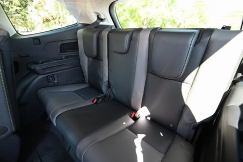 New 2025 Subaru Ascent Onyx Edition image 9