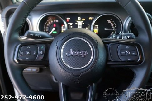 Used 2023 Jeep Wrangler Unlimited image 18