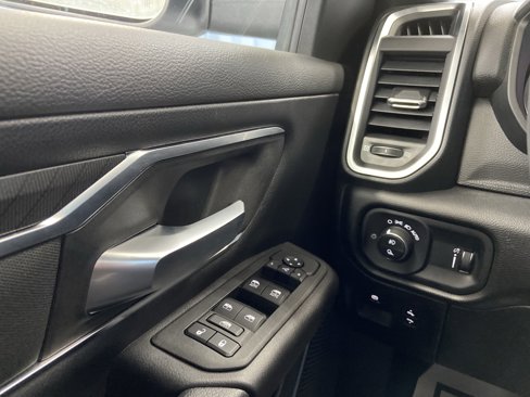 Used 2025 RAM 1500 Big Horn image 22