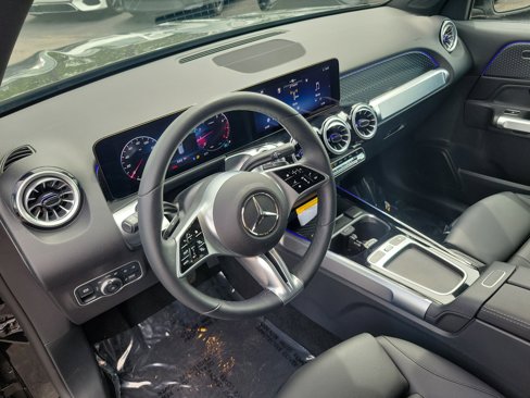 Certified 2025 Mercedes-Benz GLB 250 image 21