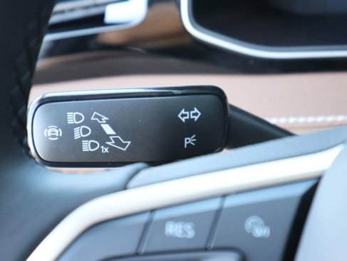New 2026 Volkswagen Jetta SEL image 34