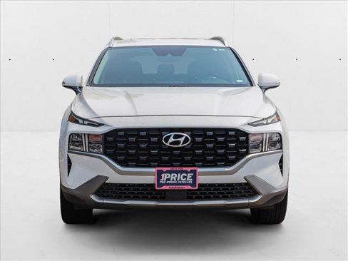Used 2023 Hyundai Santa Fe SEL image 2
