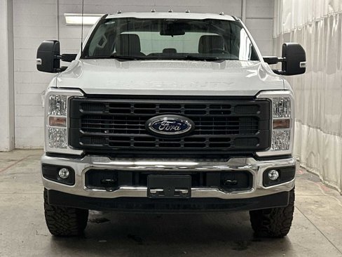 New 2026 Ford F250 XL image 19