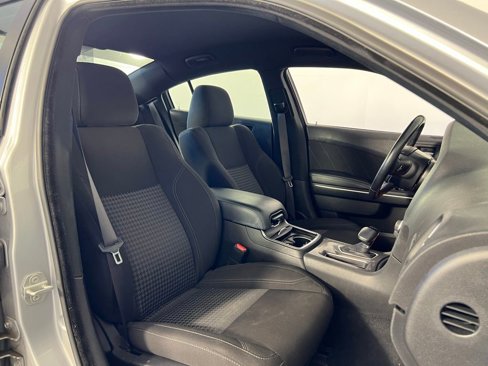 Used 2023 Dodge Charger SXT image 12