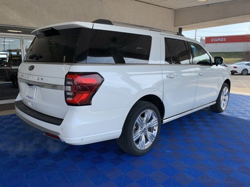Used 2024 Ford Expedition Max Platinum image 6