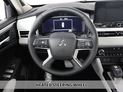 New 2025 Mitsubishi Outlander AWD image 12