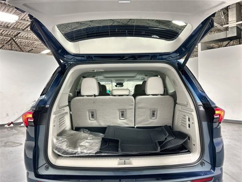 New 2026 Buick Enclave Avenir w/ Super Cruise Package image 21