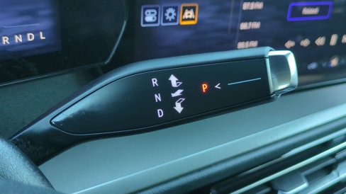 Used 2024 Chevrolet Traverse LT image 33