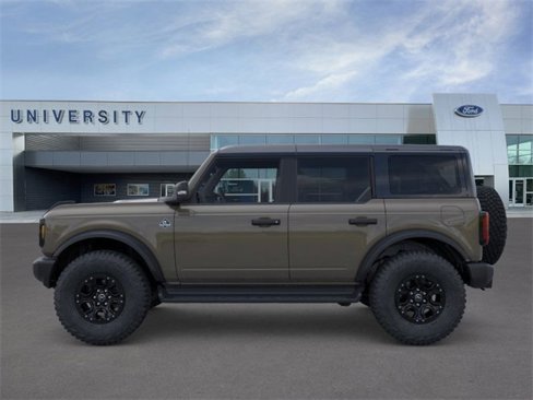 New 2025 Ford Bronco Outer Banks image 3