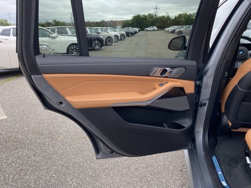 New 2026 BMW X7 xDrive40i w/ Executive Package image 6