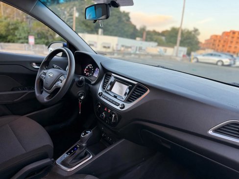 Used 2018 Hyundai Accent SE image 32