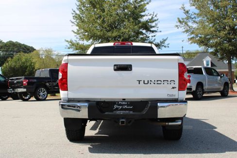 Used 2017 Toyota Tundra SR image 6