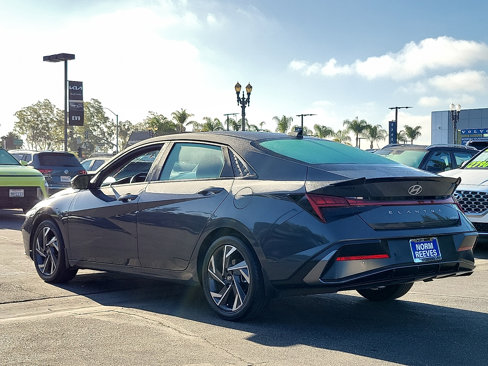 Certified 2024 Hyundai Elantra Limited image 26