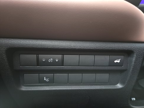 New 2025 Mitsubishi Outlander SEL image 25