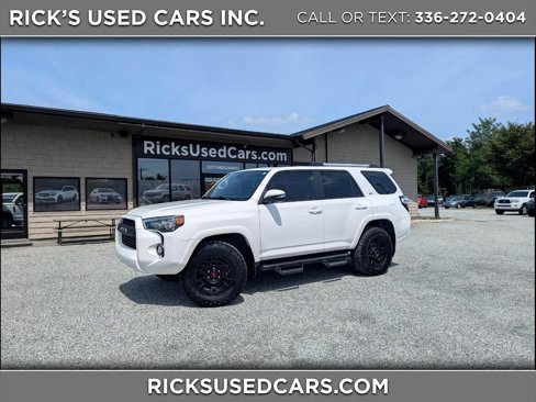 Used 2019 Toyota 4Runner 4WD image 1
