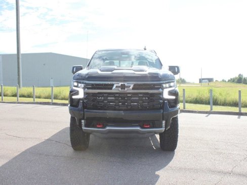 New 2026 Chevrolet Silverado 1500 ZR2 image 6