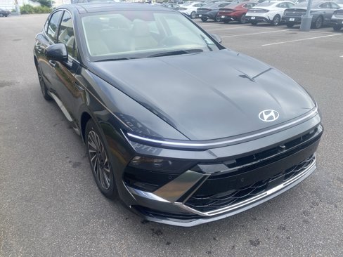 New 2025 Hyundai Sonata Limited image 5