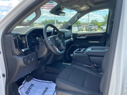 New 2025 Chevrolet Silverado 1500 LT image 7