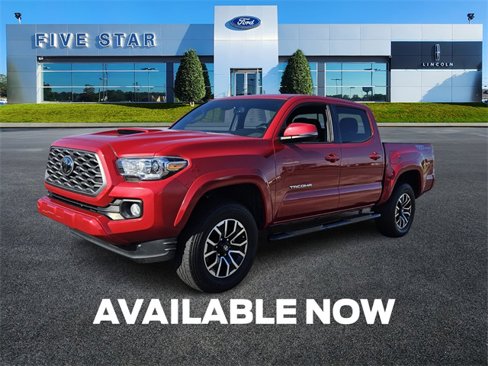 Used 2023 Toyota Tacoma TRD Sport image 3