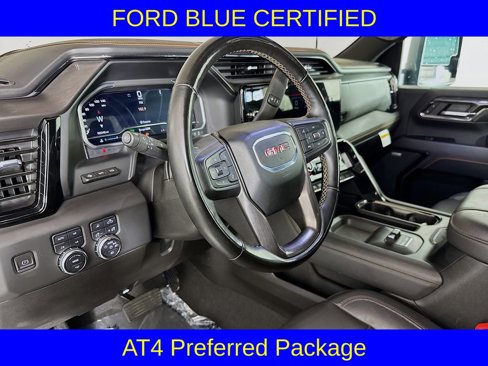 Used 2024 GMC Sierra 2500 AT4 w/ AT4 Premium Plus Package image 9