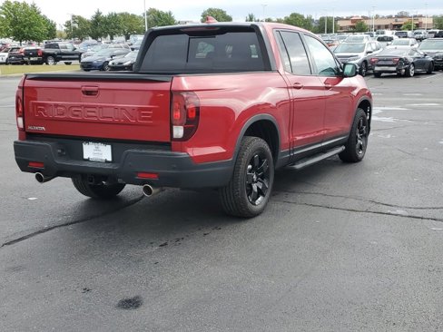 Certified 2025 Honda Ridgeline Black Edition image 8