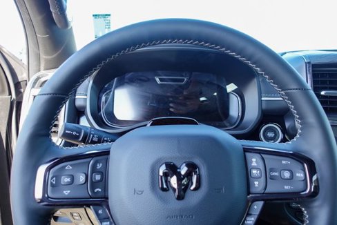 New 2025 RAM 1500 Limited image 19