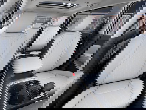 New 2026 Kia Carnival SX image 15