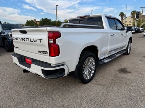 Used 2023 Chevrolet Silverado 1500 High Country w/ Technology Package image 5