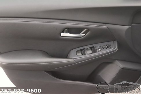 New 2025 Nissan Sentra SV image 9