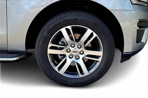 Used 2023 Ford Expedition Max Limited image 31