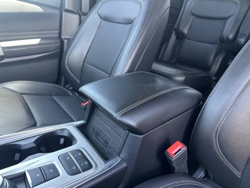 Used 2024 Ford Explorer Limited image 39