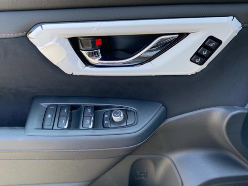 New 2025 Subaru Forester Touring image 10