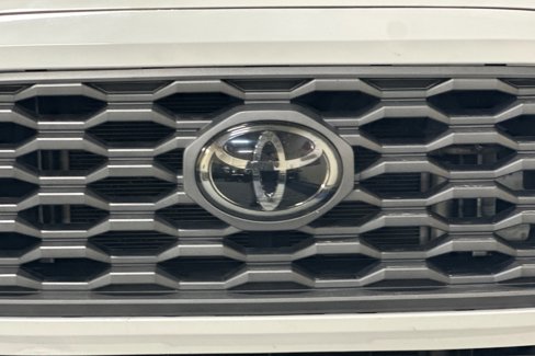 Used 2021 Toyota Tacoma TRD Off-Road image 41