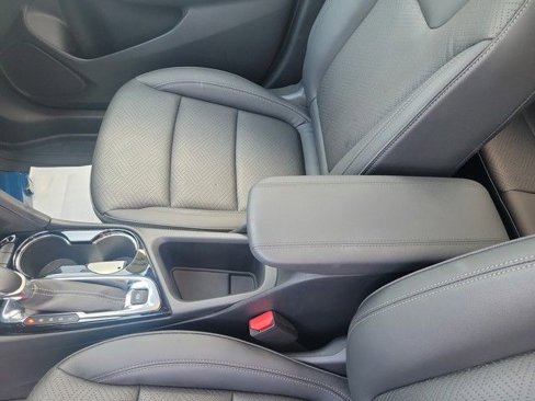 Used 2023 Buick Encore GX Essence w/ Experience Buick Package image 33
