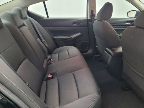 Used 2024 Nissan Altima 2.5 SV image 19