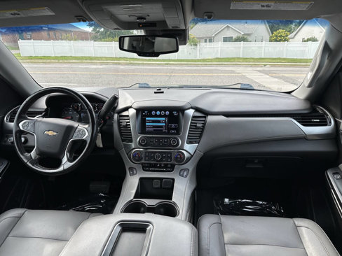 Used 2019 Chevrolet Suburban LT image 15