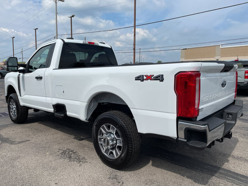 New 2025 Ford F350 XLT image 6